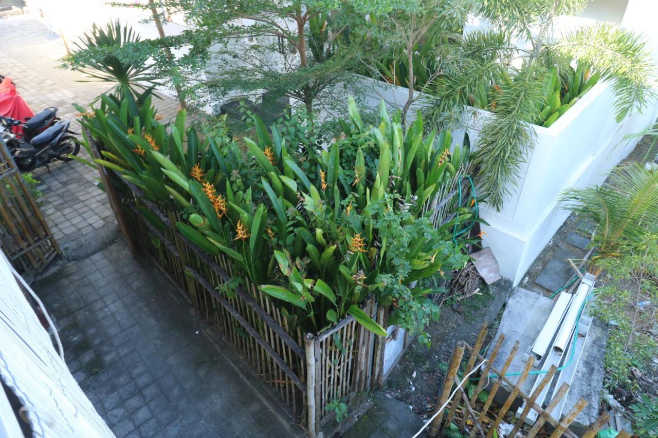 Kris Kos Hotel Canggu  Luaran gambar