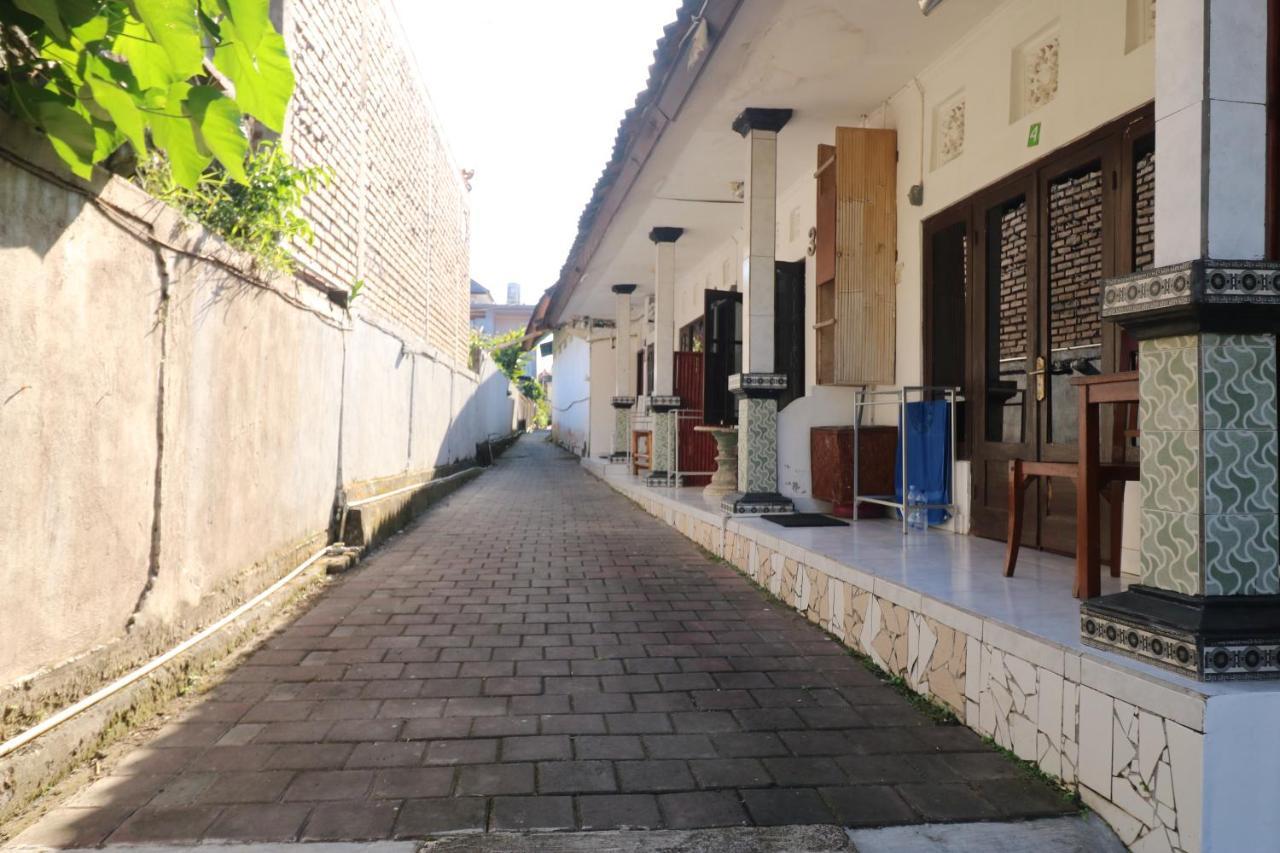 Kris Kos Hotel Canggu  Luaran gambar