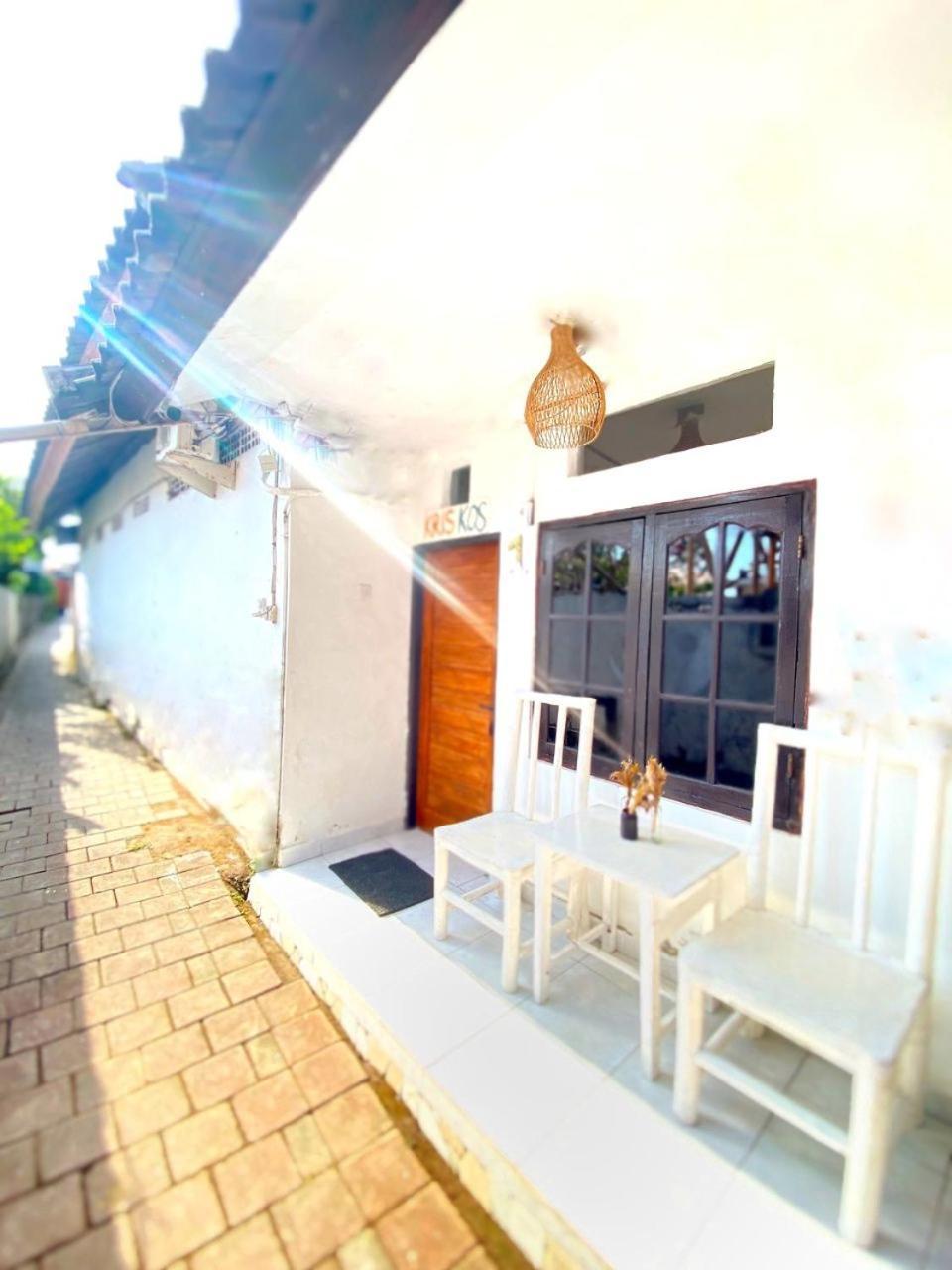 Kris Kos Hotel Canggu  Luaran gambar