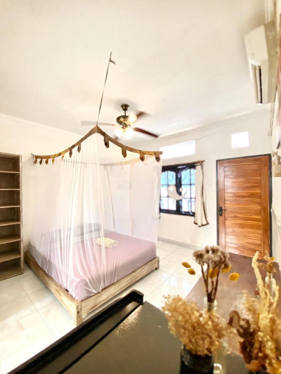 Kris Kos Hotel Canggu  Luaran gambar