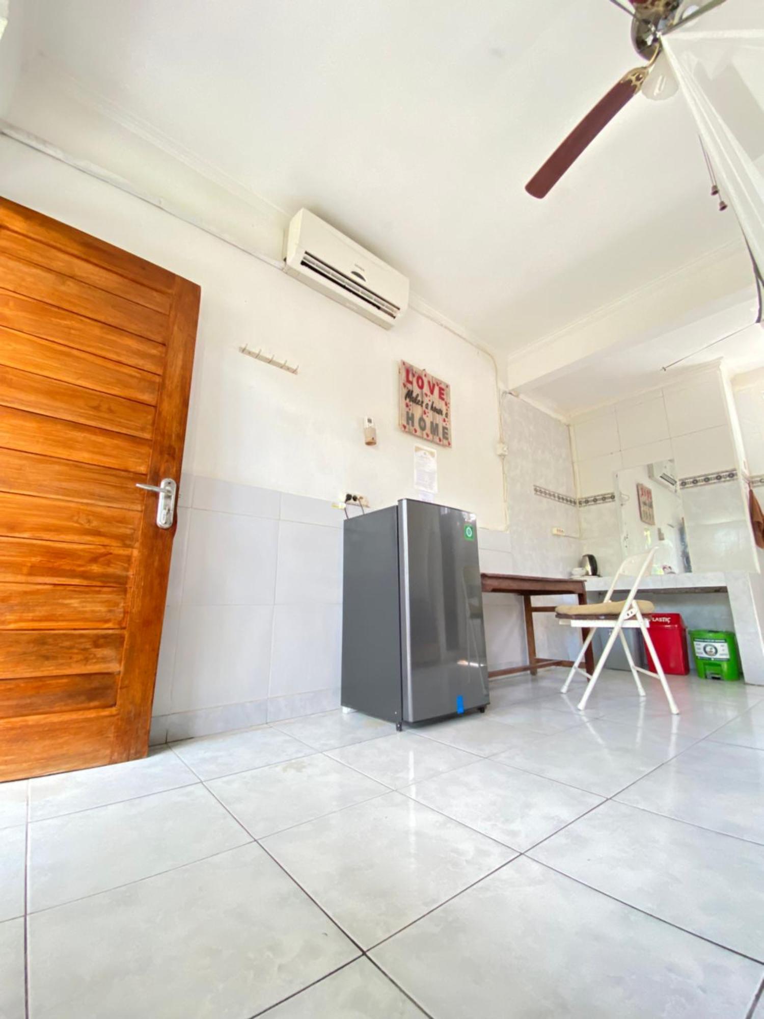 Kris Kos Hotel Canggu  Luaran gambar
